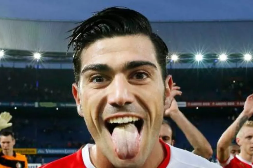 Pelle